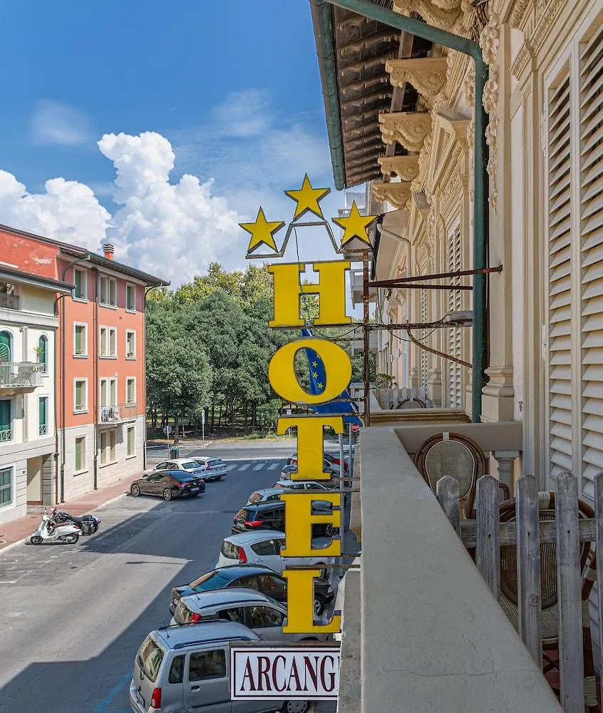 Hotel Arcangelo Viareggio 3*,